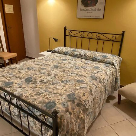 Alloggio Le Casette Di Zecca Giorgia Verona Eksteriør bilde